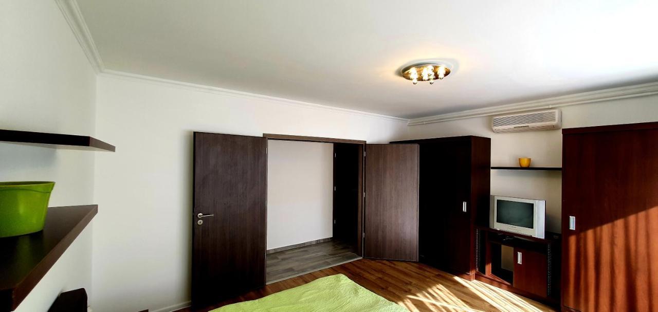 Bazsi Apartman Siófok Zewnętrze zdjęcie