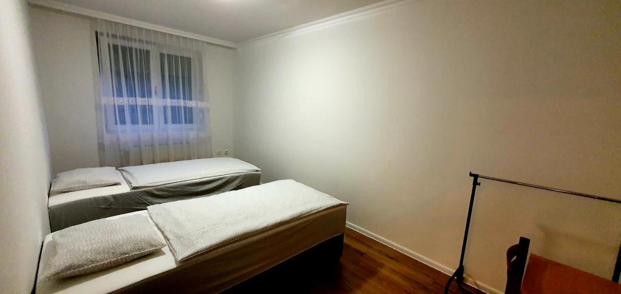 Bazsi Apartman Siófok Zewnętrze zdjęcie